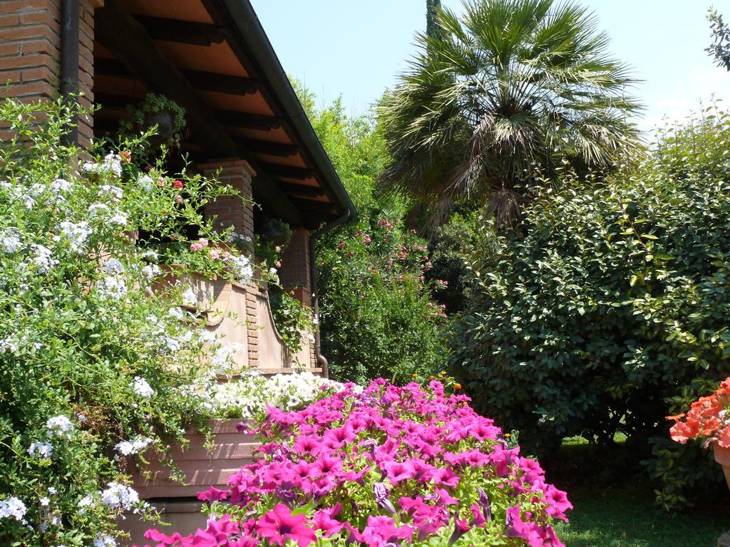 Agriturismo Da Lorena Marsiliana Bagian luar foto