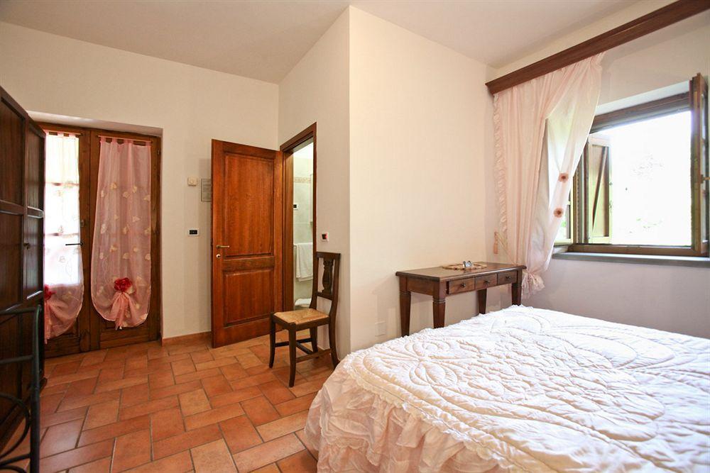 Agriturismo Da Lorena Marsiliana Bagian luar foto