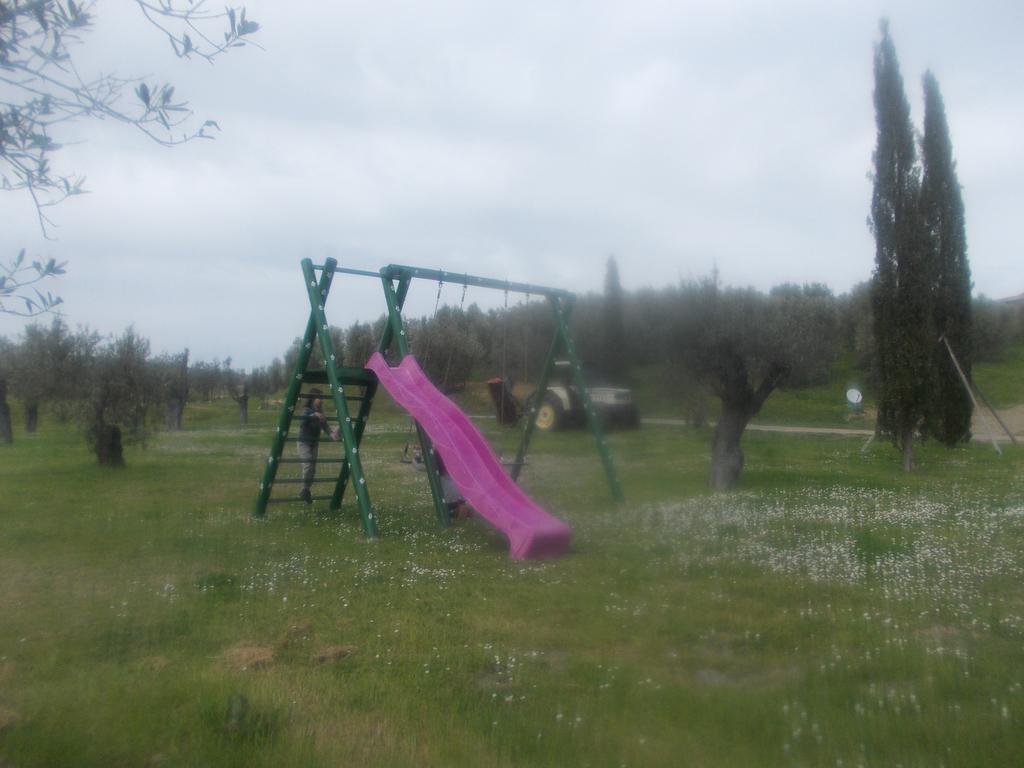 Agriturismo Da Lorena Marsiliana Bagian luar foto