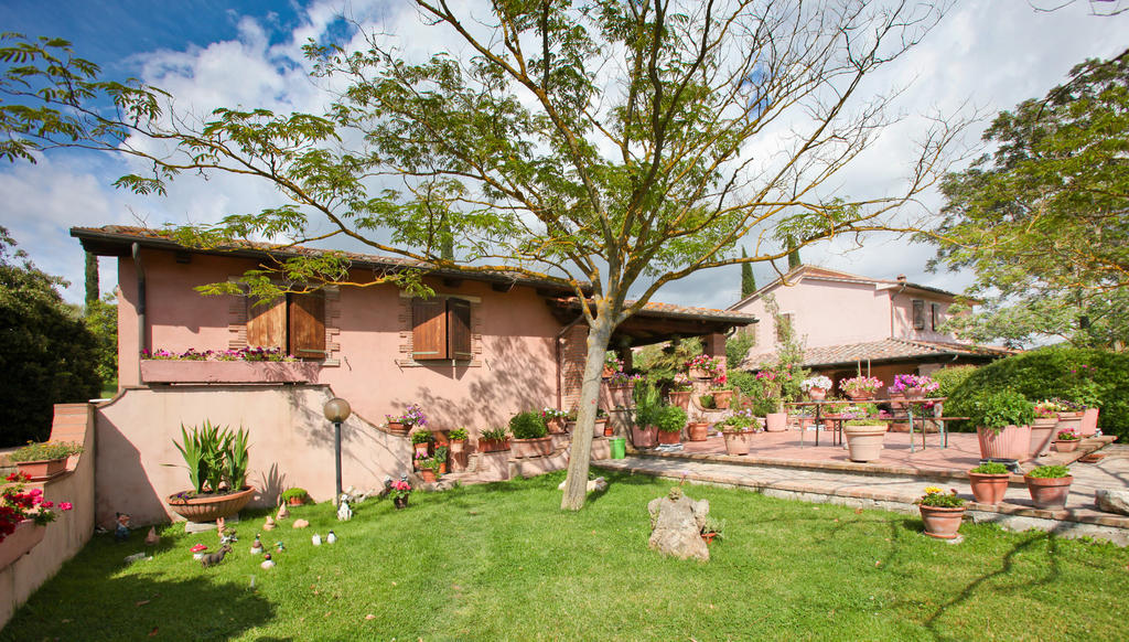 Agriturismo Da Lorena Marsiliana Bagian luar foto