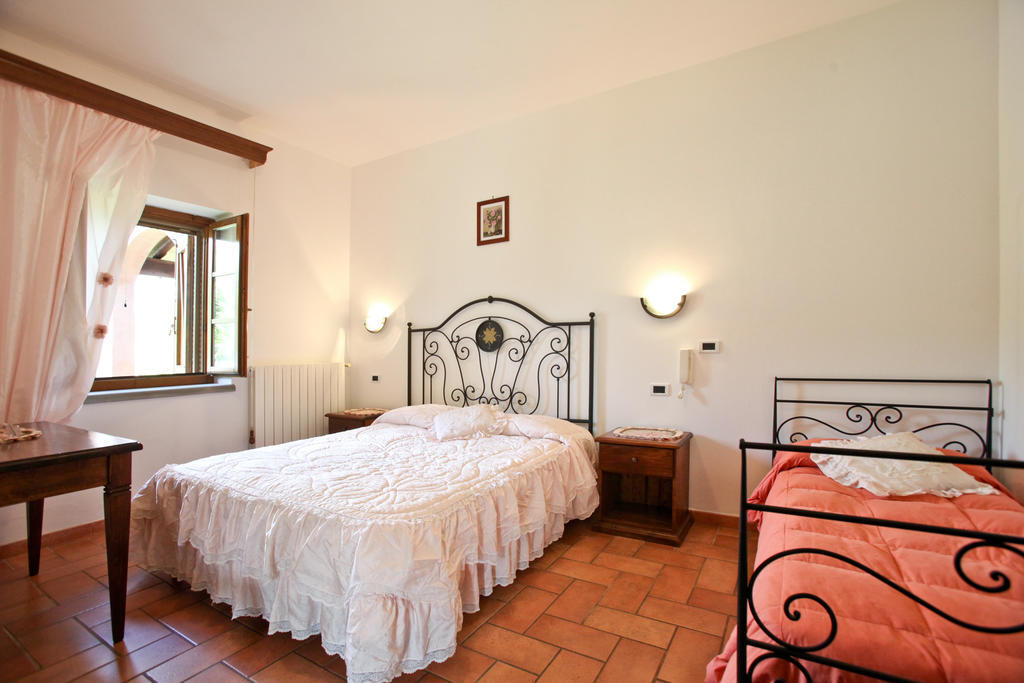 Agriturismo Da Lorena Marsiliana Ruang foto