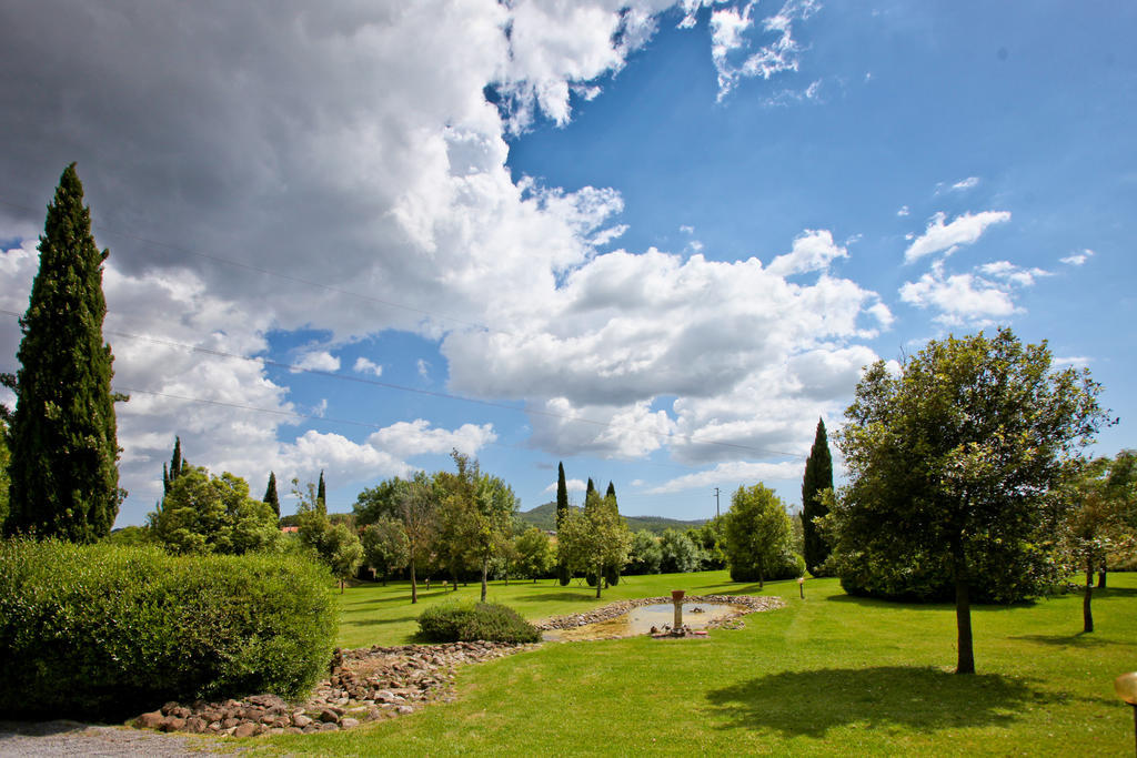 Agriturismo Da Lorena Marsiliana Bagian luar foto
